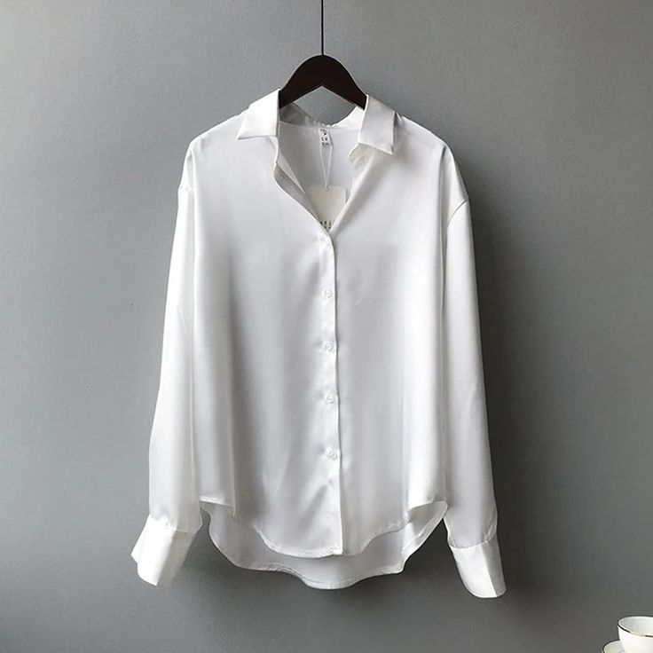 white claasic shirt | Vintage shirt | womens