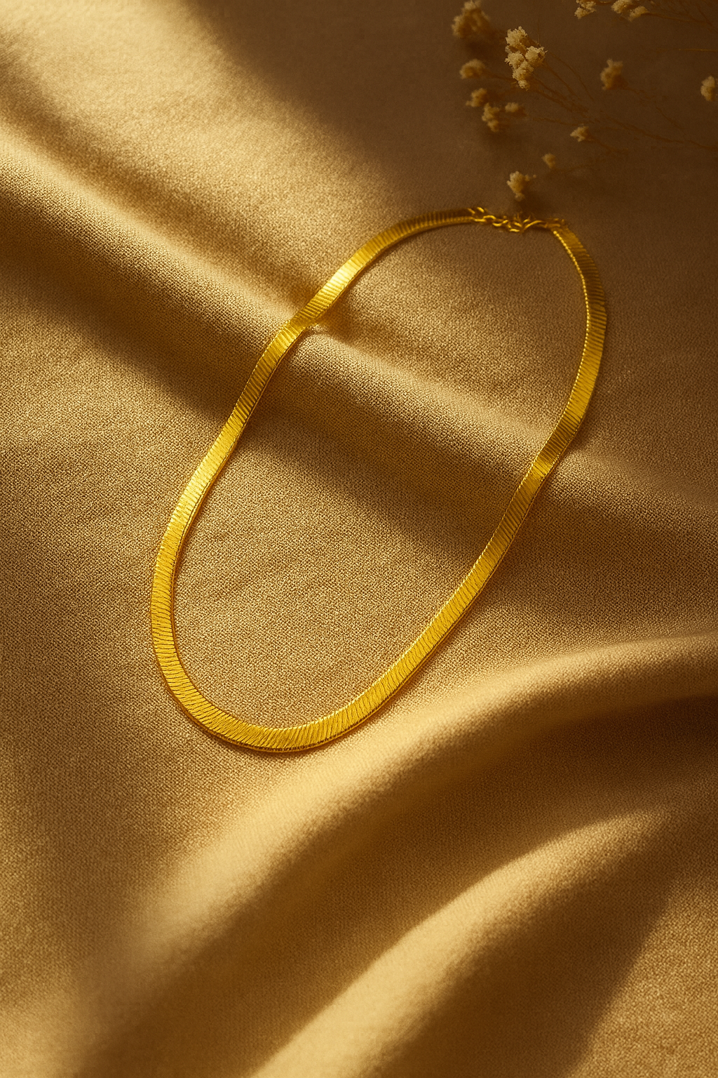 Herringbone gold necklace | Women