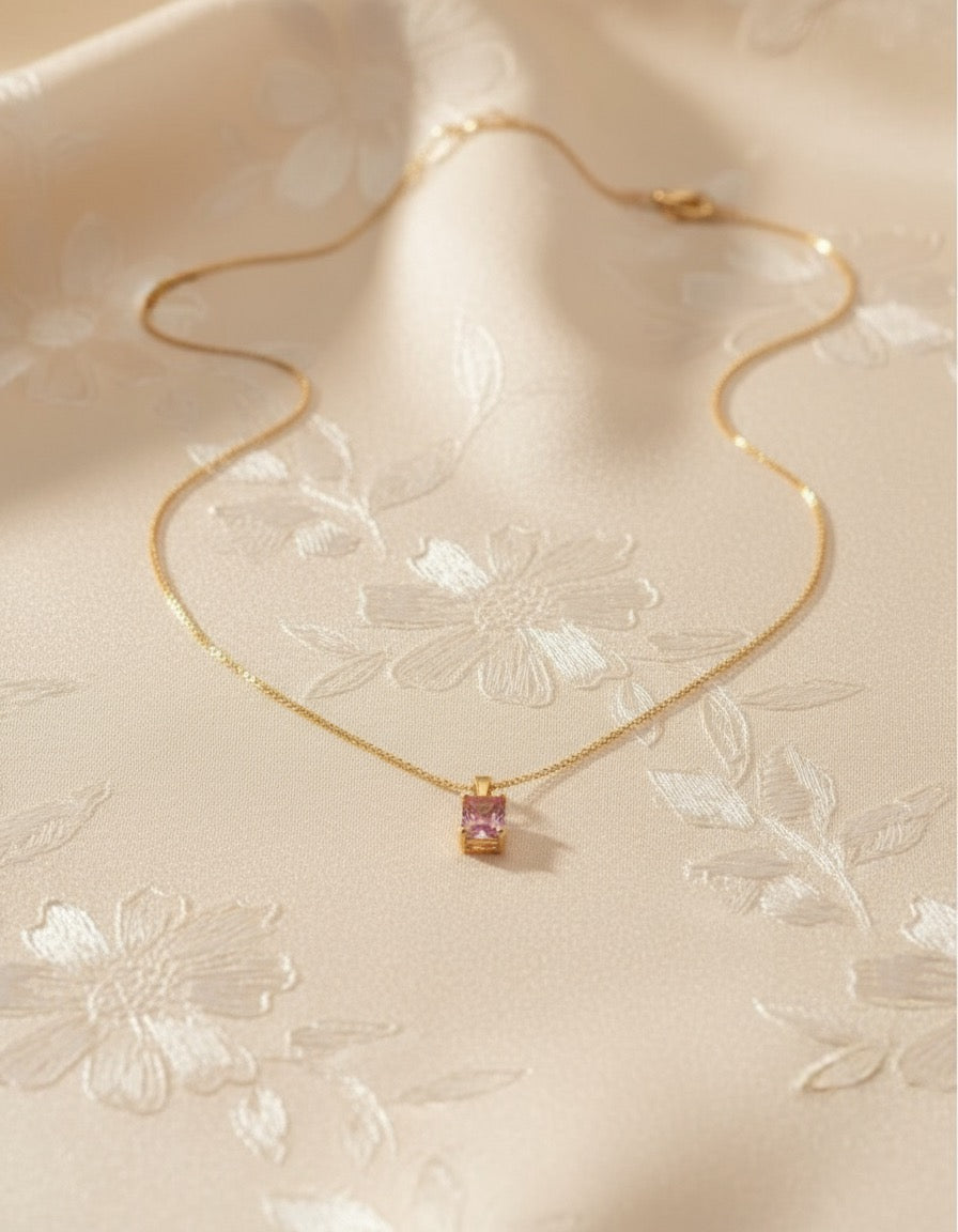 Elegant Artificial Gold Necklace with Pink Stone Pendant