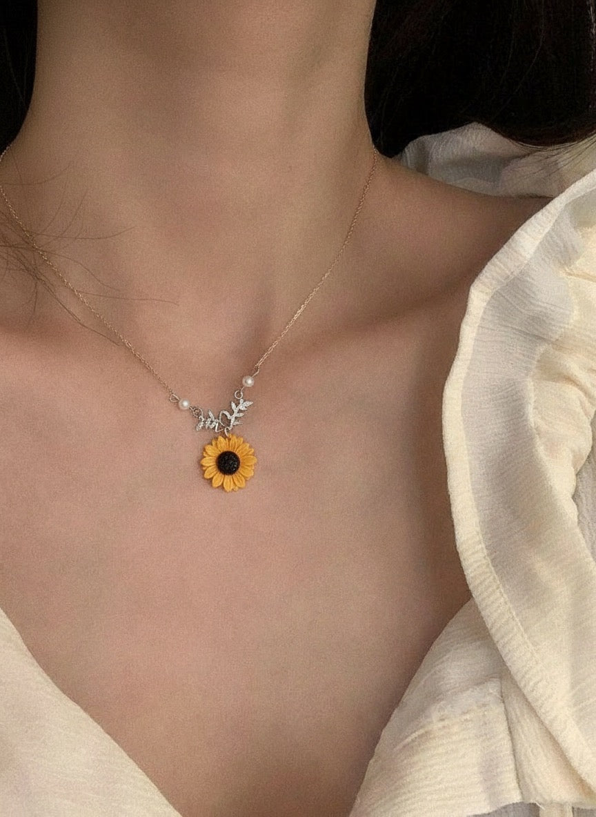 Sunflower Pendant Necklace | Veersha