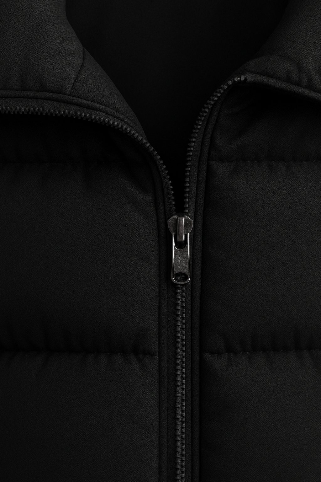 Winter Street-Style Charcoal Set – Knitted Sweater × Baggy Denim × Puffer Vest